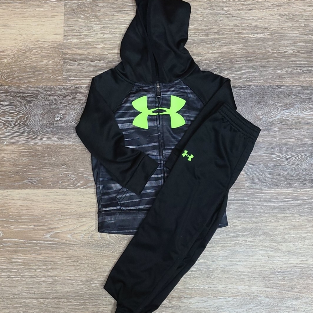 Boys Under Armour Sweat Suit- Black/Yellow
